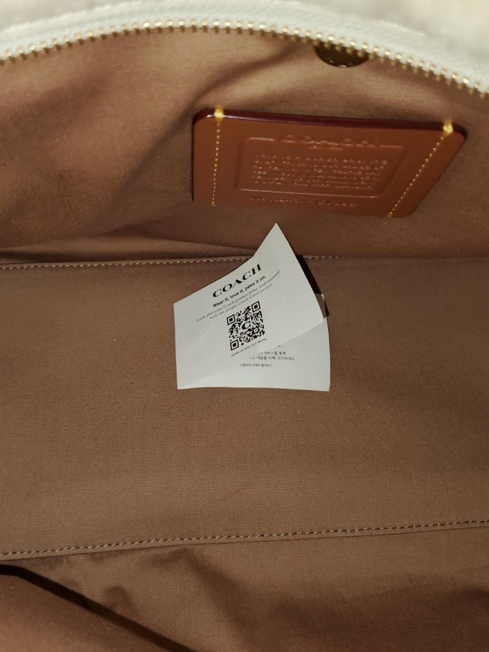 Coach Cream Shearling Tote Bag with Adjustable Strap 26 - Picture 3 of 8